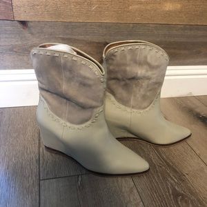 Size 7.5 Martha Davis grey wedge booties. NEW in box. Very trendy, real leather.
